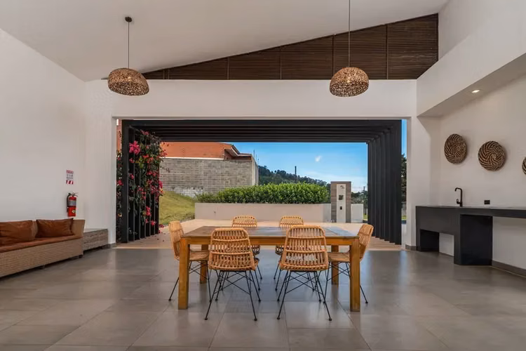 Venta de lote en Condominio Peraz. Tres Ríos. - Imagen 7