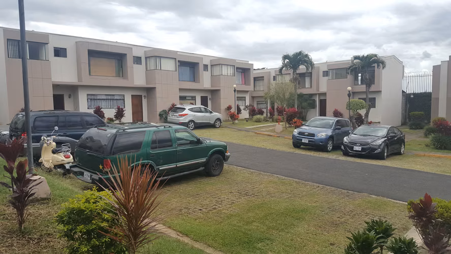 ALQUILER DE APARTAMENTO EN MERCEDES NORTE, HEREDIA