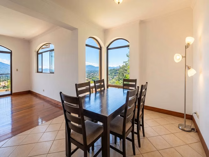 ALQUILER DE RESIDENCIA DE LUJO EXCLUSIVA EN VILLA REAL - Imagen 11