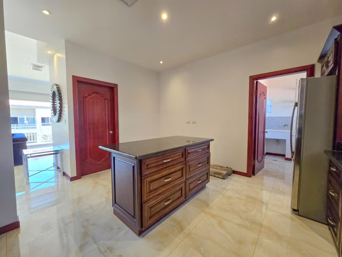 APARTAMENTO AMUEBLADO DE 3 HABIT. CON TERRAZA EN SAN RAFAEL ESCAZU - Imagen 18