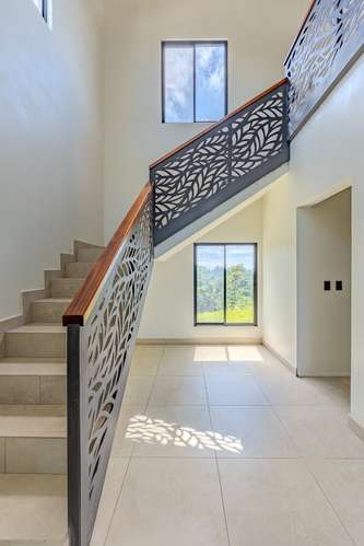 Casa Moderna con Piscina Infinity en Estanquillos, Atenas