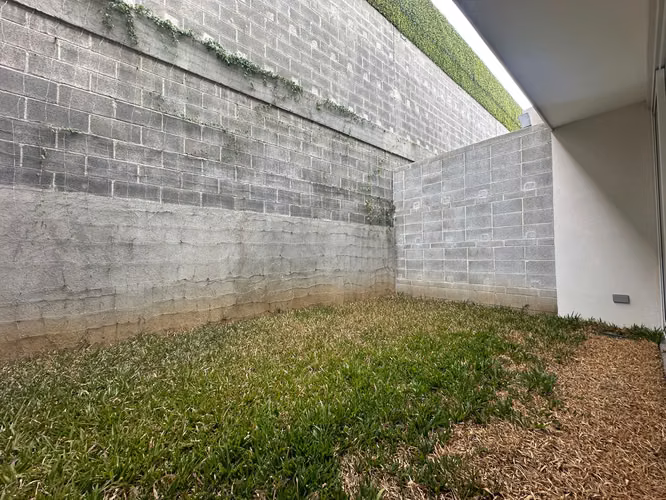 ALQUILER DE CASA EN CONDOMINIO GUACHIPELIN 310 - Imagen 8