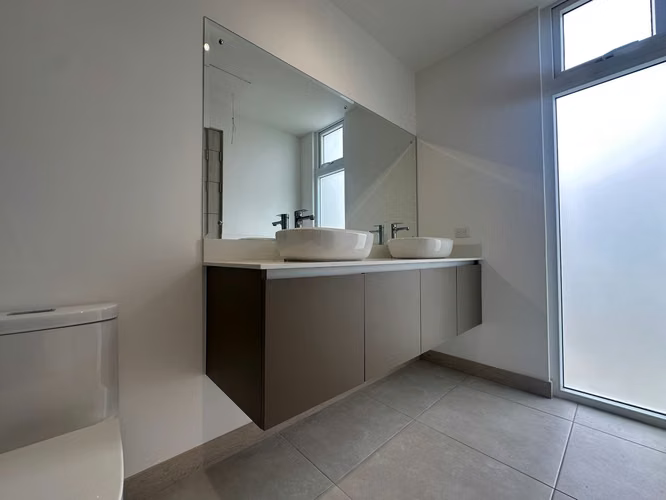 ALQUILER DE CASA EN CONDOMINIO GUACHIPELIN 310 - Imagen 13
