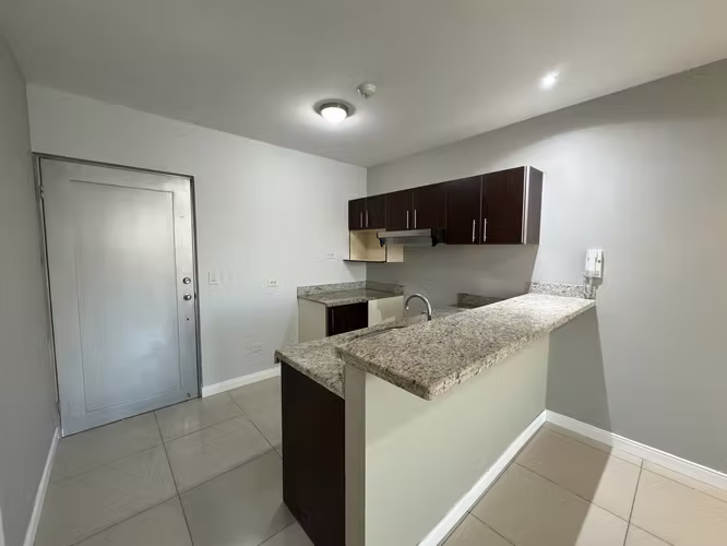 Alquiler apartamento en Nunciatura | 1 habitación | Parqueo bajo techo - Imagen 11