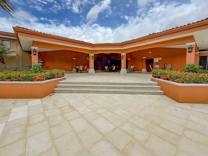 CASA EN VENTA EN CONDOMINO VILLAS DE VALENCIA - Imagen 14