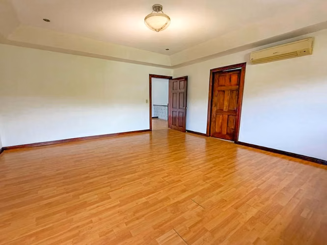 CASA EN VENTA EN CONDOMINO VILLAS DE VALENCIA - Imagen 8