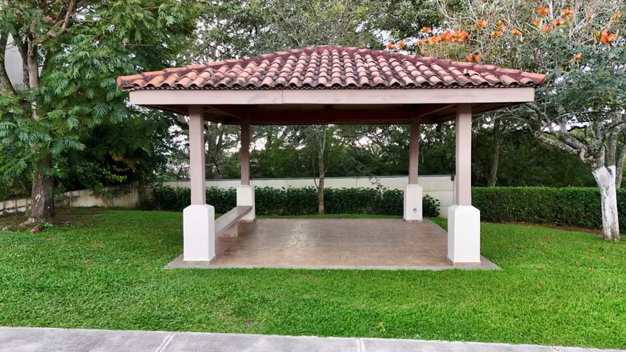 ALQUILER CASA ALAJUELA- DESAMPARADOS - Imagen 11