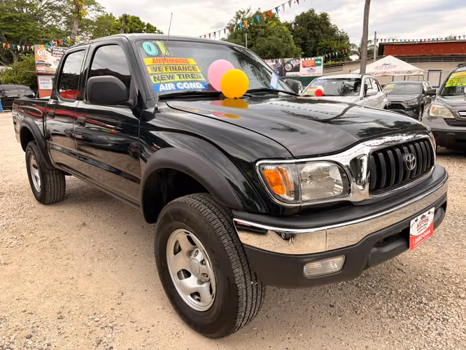 TOYOTA TACOMA PRERUNNER-2001-AUTO-4X2- 7.775.000 - Imagen 4
