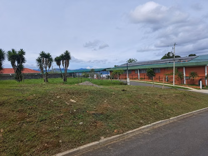 Lote residencial en venta en San Ramón de La Unión 632.21m2 - Imagen 8