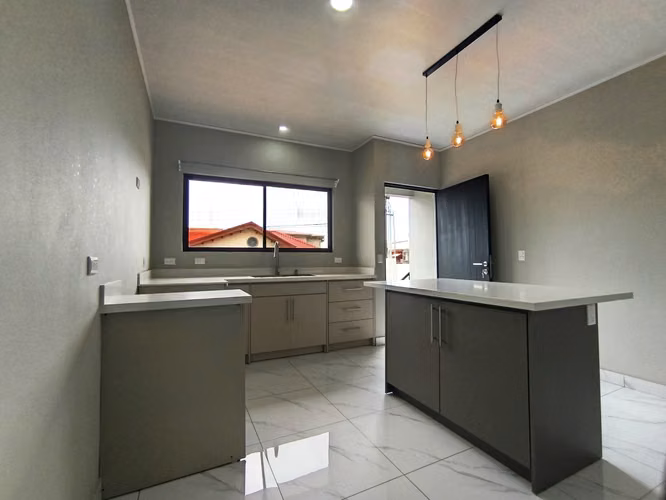 Apartamento nuevo en Residencial La Guaria, Grecia Centro — ¡Disponible YA!