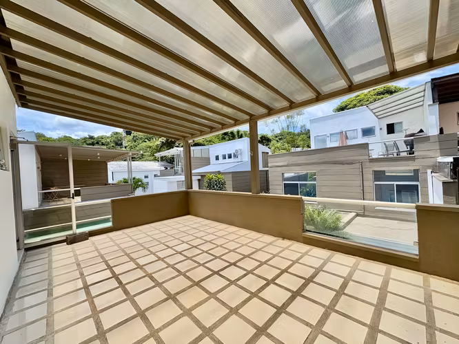 SANTA ANA! MODERNA CASA de 3NIVELES/ 4HAB/4.5 BAÑOS Y 2 TERRAZAS - Imagen 17