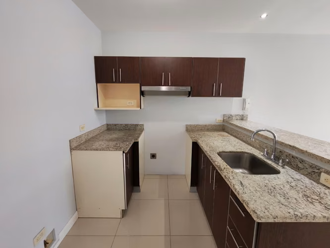 Se alquila apartamento de 1 habitación en Rohrmoser.