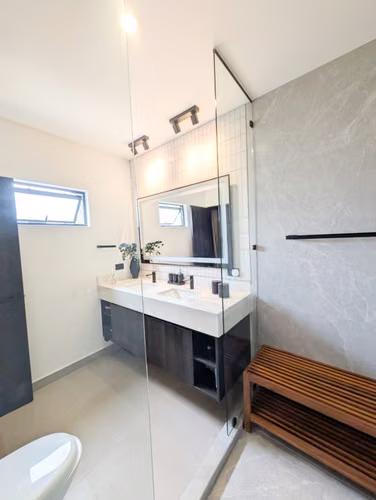 Venta de casa en condominio en Guachipelín - Imagen 17