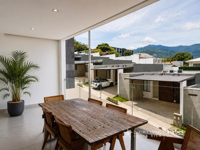 21529 - Casa contemporánea, espacios integrados, vistas a la montaña - Imagen 10
