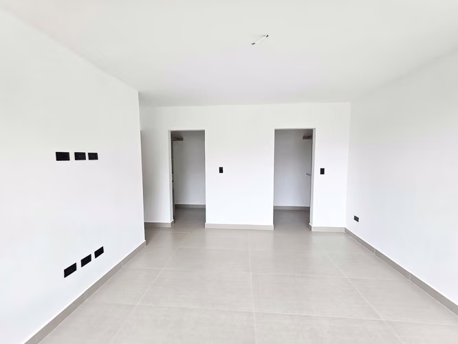 Venta de casa en condominio en Guachipelín - Imagen 6