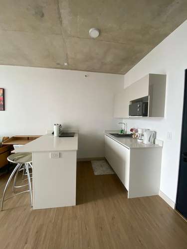 Se alquila apartamento amueblado en Secrt Escalante - Imagen 6