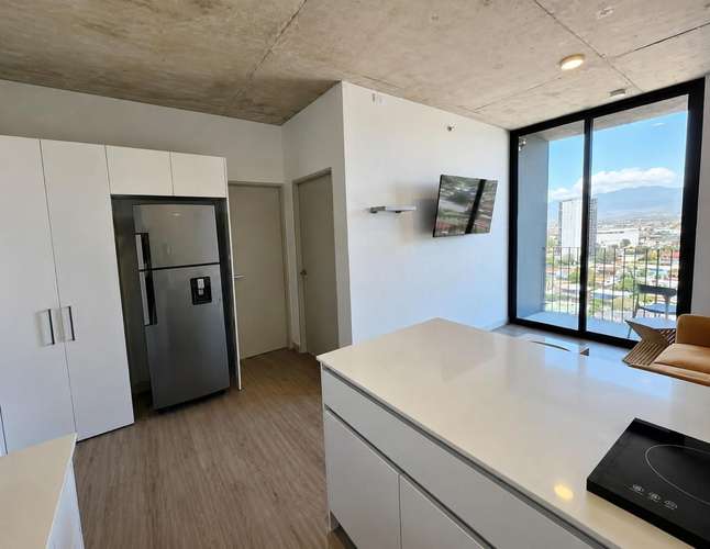Se alquila apartamento amueblado en Secrt Escalante - Imagen 5
