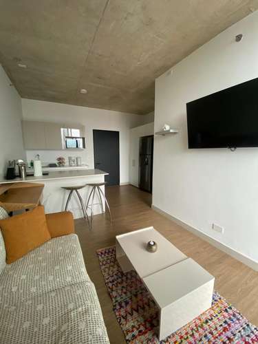 Se alquila apartamento amueblado en Secrt Escalante - Imagen 4