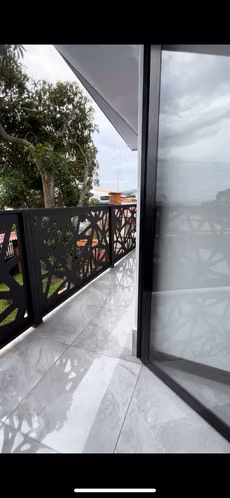 Casa remodelada en alquiler en Santo Domingo de Heredia, con amplio jardín - Imagen 11