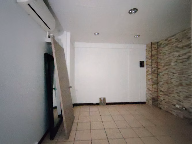 Local Comercial- Punto de venta Belén 48m2 - Imagen 7