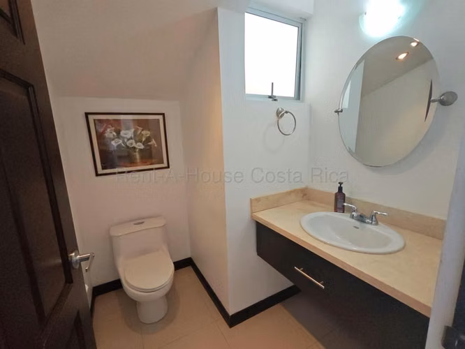 Casa Moderna en Condominio con Patio Amplio y Vistas Espectaculares – Moravia, San Vicent - Imagen 14