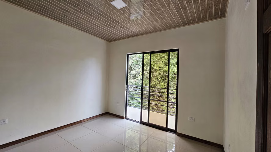 Estrene Hogar en San Gabriel de Aserrí, Prima de un Millon-2 - Imagen 14
