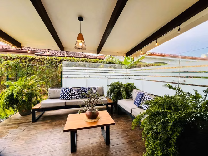 Casa de Lujo en Venta | Condominio Francosta, Heredia - Imagen 5