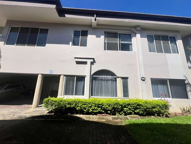 Alquiler Apartamento $1200