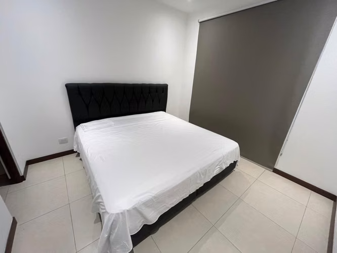 Alquiler apto 1 habitación con línea blanca Parques del Sol, Santa Ana - Imagen 9