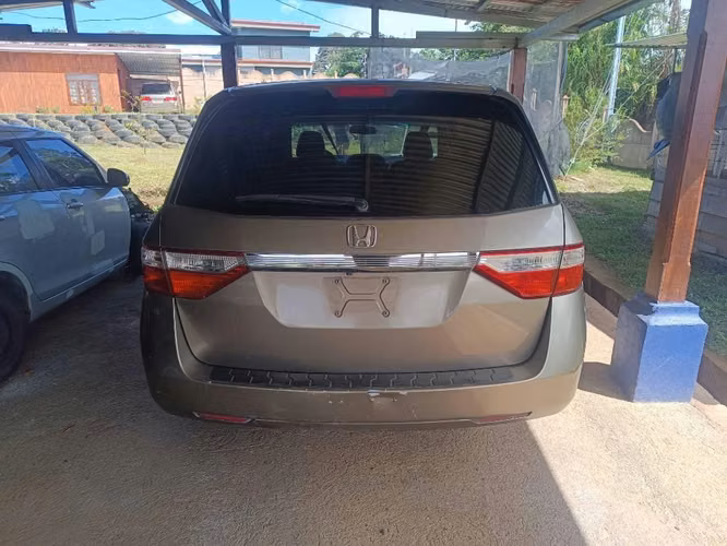 Honda ODYSSEY 2011 automático