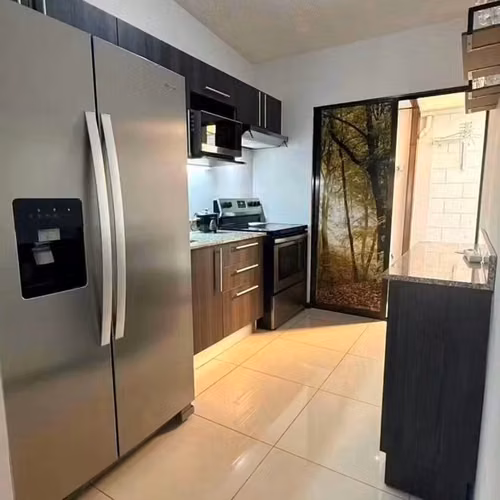 SE ALQUILA  CASA  EN CONDOMINIO RESERVA MORAVIA