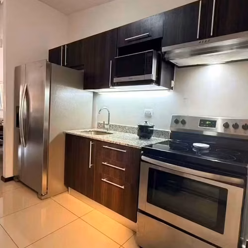 SE ALQUILA  CASA  EN CONDOMINIO RESERVA MORAVIA
