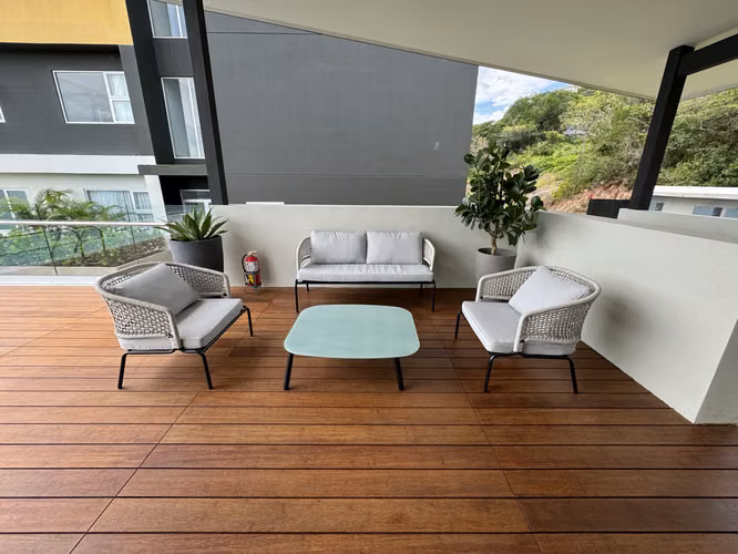 Apartamento Moderno y Amueblado de 1 Habitación con Piscina en Azotea y Vistas Panorámicas en Santa Ana - Imagen 17