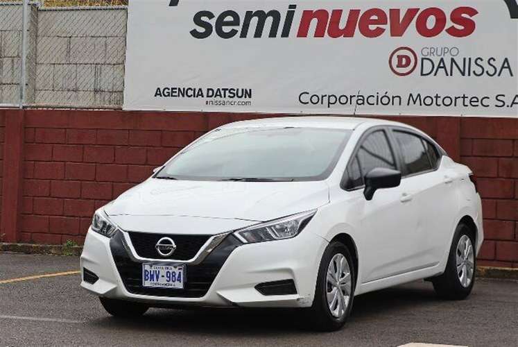 NISSAN VERSA 2023 AUTOMÁTICA GASOLINA BLANCO - Imagen 6