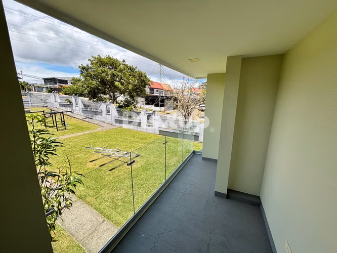 Alquiler de moderno y amplio apartamento de 3 hab. Sabanilla, Montes de Oca - Imagen 17