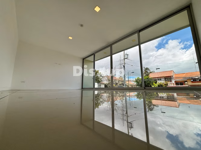 Alquiler de moderno y amplio apartamento de 3 hab. Sabanilla, Montes de Oca - Imagen 10
