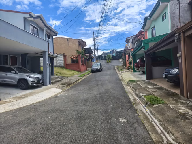 Lote en Venta en Guadalupe Centro, Goicoechea – Excelente Ubicación - Imagen 3