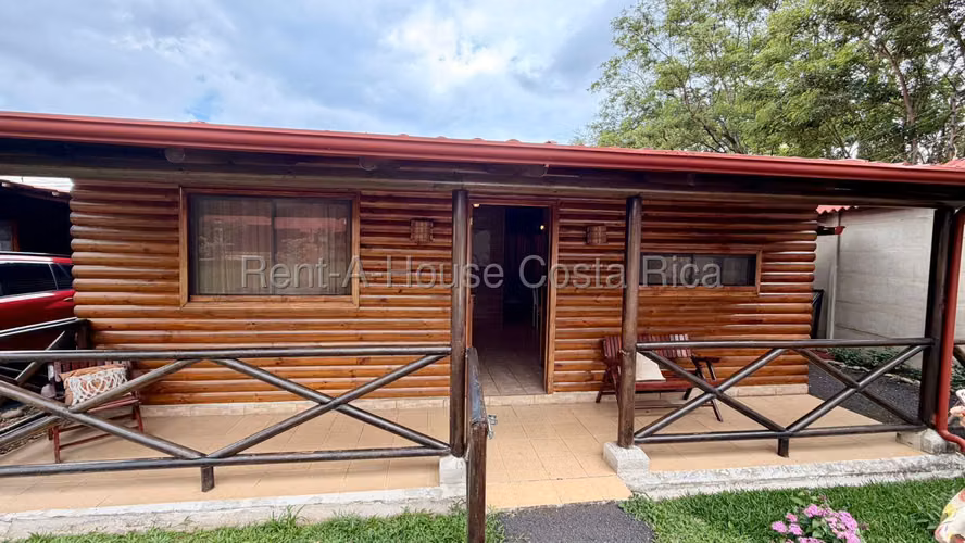 Alquiler de casa tipo Cabaña amueblada en condominio en Santo Domingo Heredia - Imagen 1