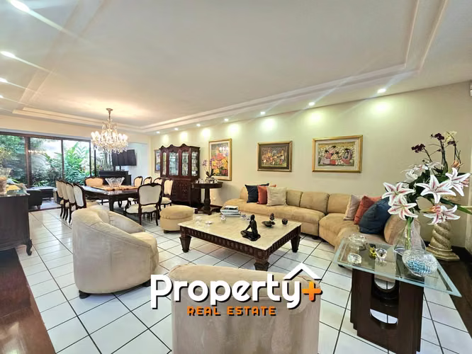Trejos Montealegre - Independent - 3 bedrooms + maid's quarters