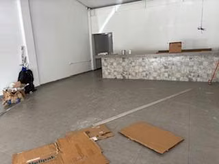ALQUILER DE LOCAL COMERCIAL – HEREDIA, BELÉN 100m2 - Imagen 3