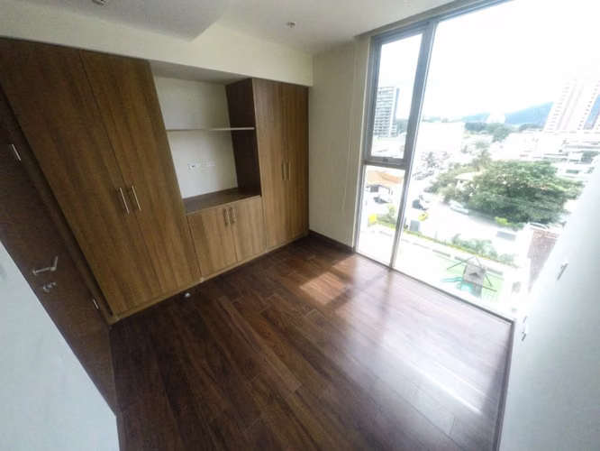 Se vende amplio Apartamento en Sabana Norte - Imagen 4