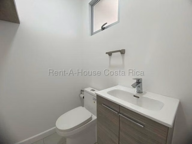 Alquiler de Casa en Santo Domingo-San Miguel, Heredia. - Imagen 14