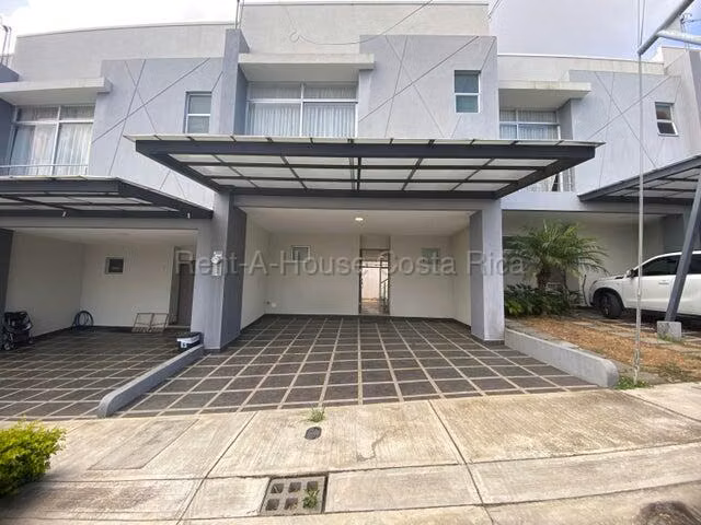 House for Rent in Santo Domingo-San Miguel, Heredia.