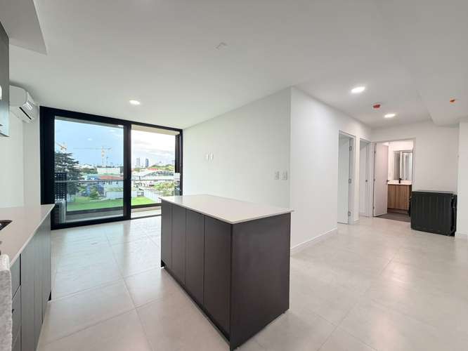 SE ALQUILA EN SABANA NORTE $1250 REBAJADO