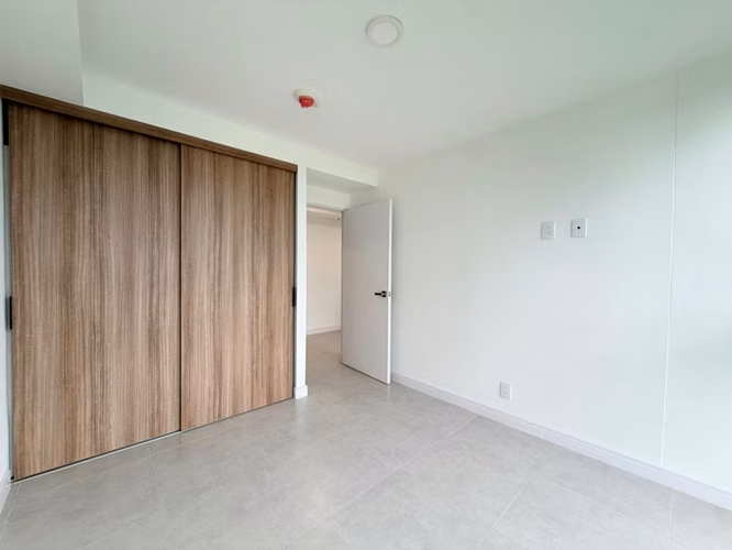 SE ALQUILA EN SABANA NORTE $1400 - Imagen 4