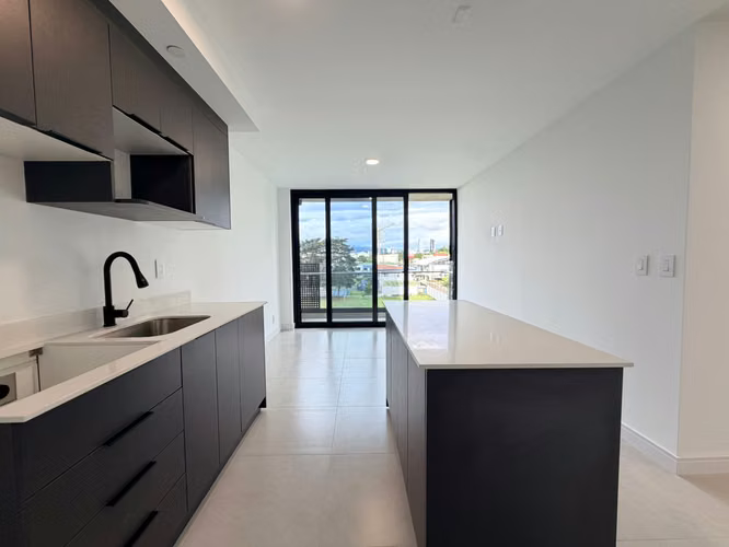 SE ALQUILA EN SABANA NORTE $1400 - Imagen 8