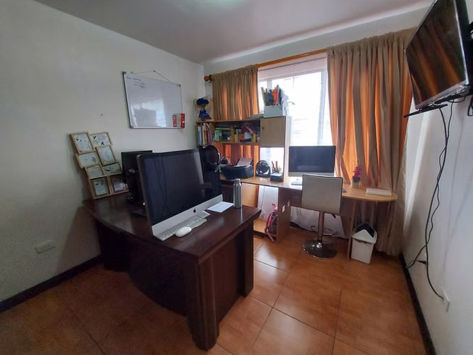 Alquiler de Casa + Mini Apartamento en San Francisco de Heredia. - Imagen 11