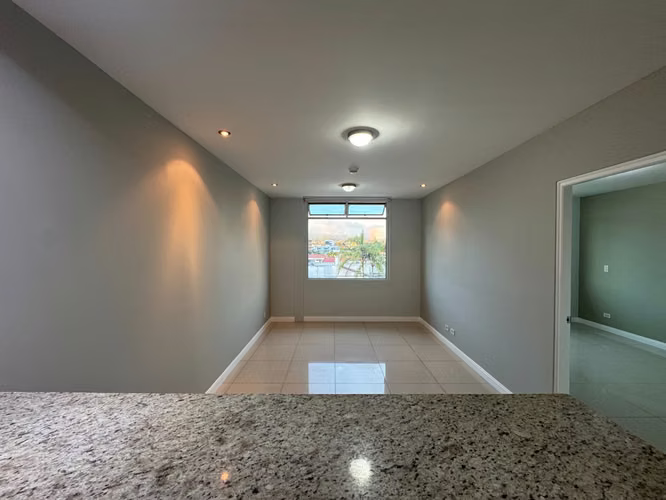 Alquiler de apartamento en Nunciatura - Imagen 7