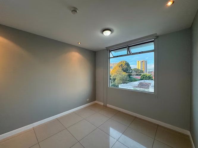 Alquiler de apartamento en Nunciatura - Imagen 9
