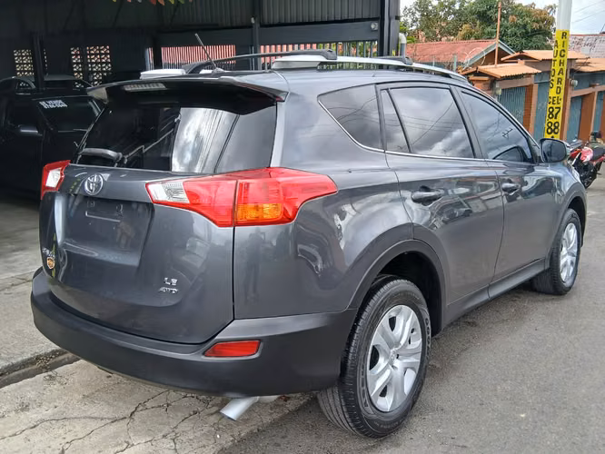 Toyota rav4 - Imagen 3